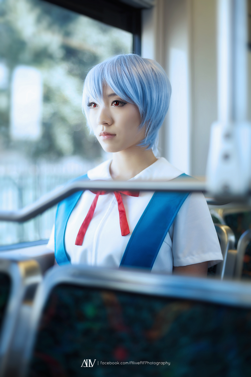 Cosplay by Stella Chuu and Mrdustinn | Photo by Alive Alf